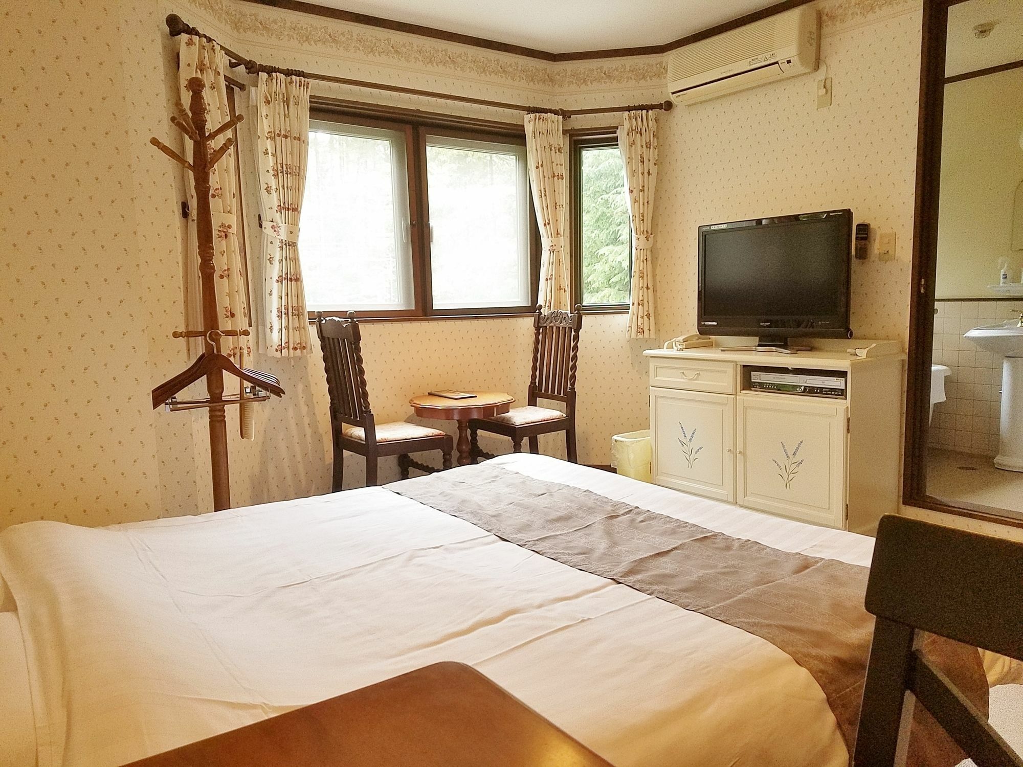 Gusthof Lumiere Hotel Fujikawaguchiko Buitenkant foto